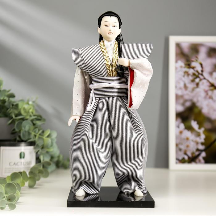 Кукла коллекционная "Самурай в сером кимоно с мечом" 30х12,5х12,5 см - фото 1 - id-p206992837