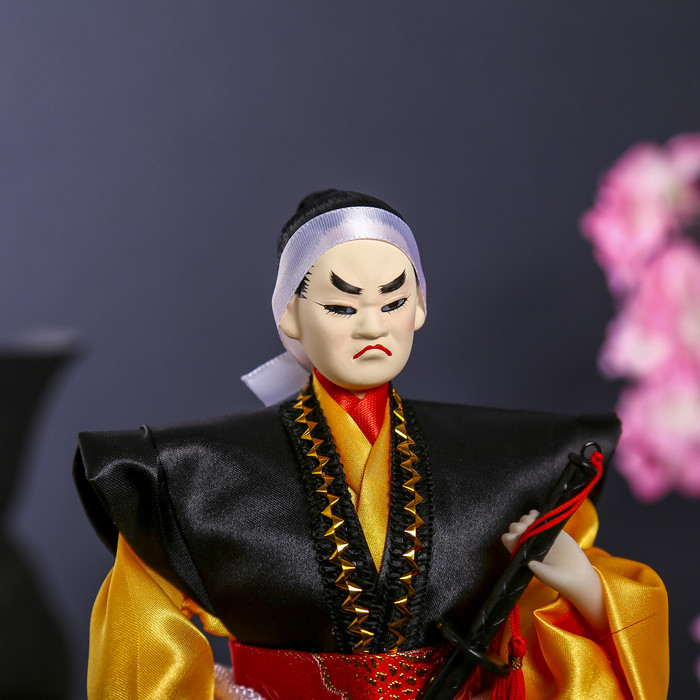 Кукла коллекционная "Воин в ярком кимоно с саблей" 30х12,5х12,5 см - фото 9 - id-p206992838