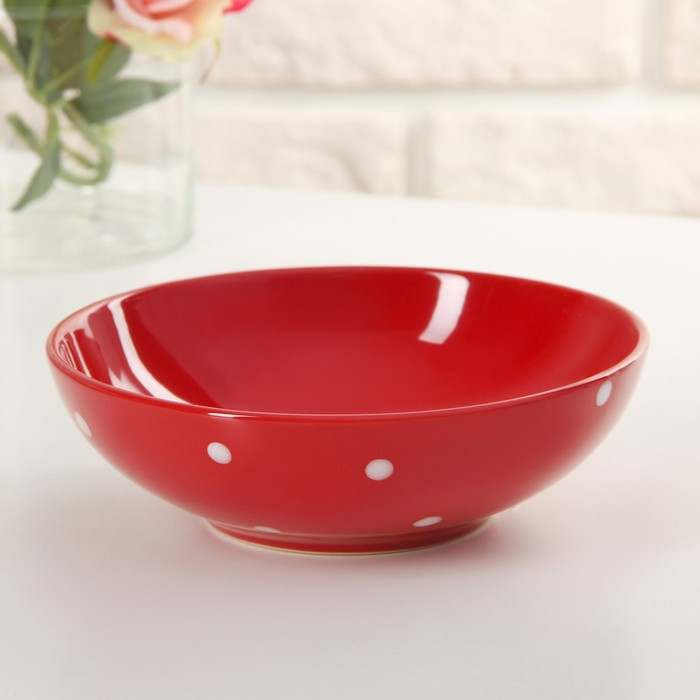 Набор тарелок керамических Доляна «Красный горох», 18 предметов: 6 тарелок d=19 см, 6 тарелок d=27 см, 6 мисок - фото 3 - id-p206994929