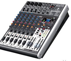 BEHRINGER X1204USB - микшер,4 моно, 2 стерео,2 AUX-шины, процессор эффектов, интегрированный USB