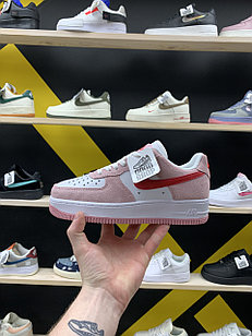 Кроссовки Nike Air Force 1 Low Valentine's White Pink