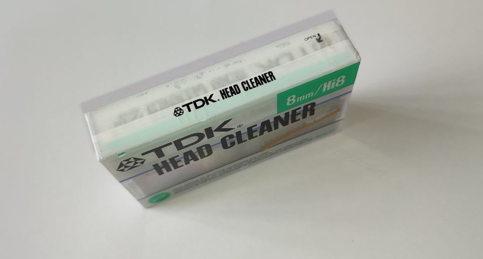 Чистящая видеокассета Hi8/8mm/Video8 - TDK 8CL-11 Head Cleaner (для аналоговых видеокамер) - фото 4 - id-p207309888