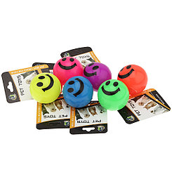 "Пэт тойс (Pet toys)" Игрушка для кошки "Мяч-смайл" д5,3см h5,3см, ПВХ, светящаяся, на картоне, цветная, цвета