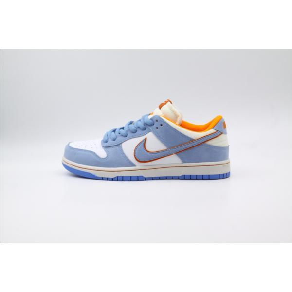 Nike SB Dunk Low Steamboy Blue