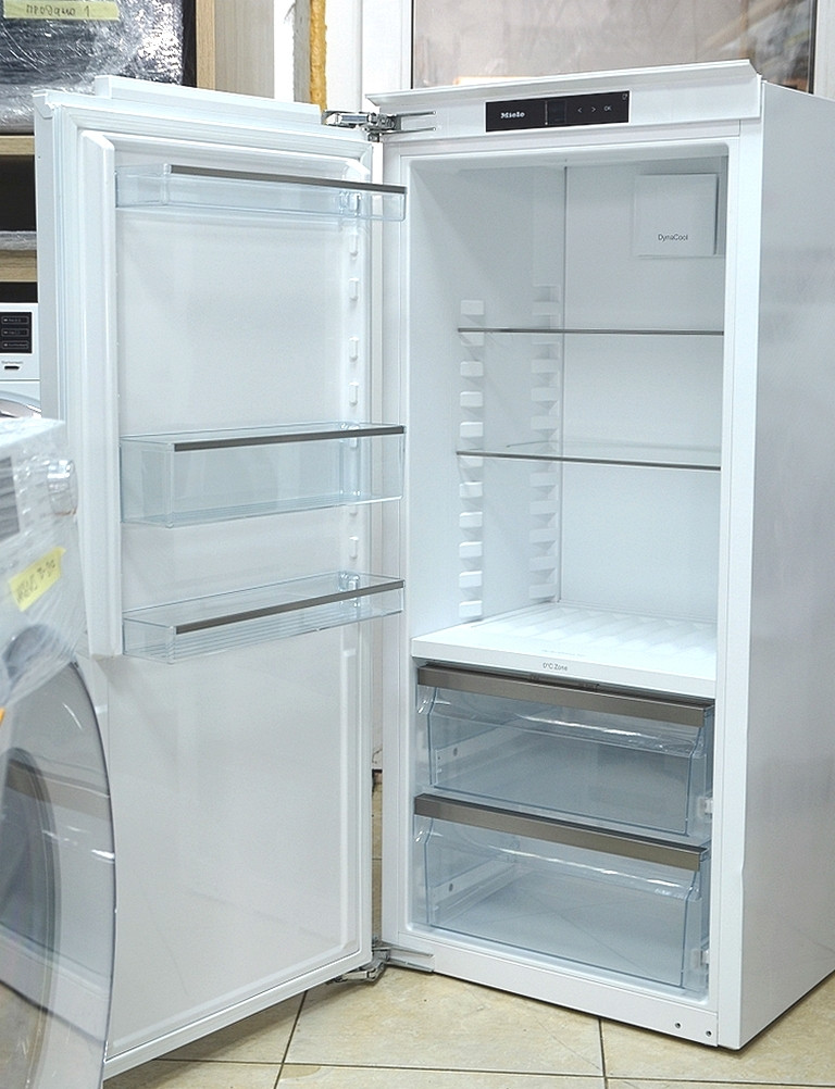 Новый встраиваемый холодильник Miele K7343D   пр-во Германия, гарантия 6 месяцев, фото 1