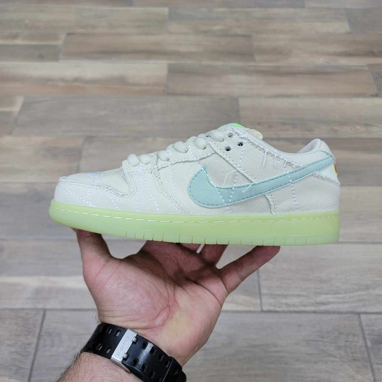 Кроссовки WMNS Nike SB Dunk Low Mummy Coconut