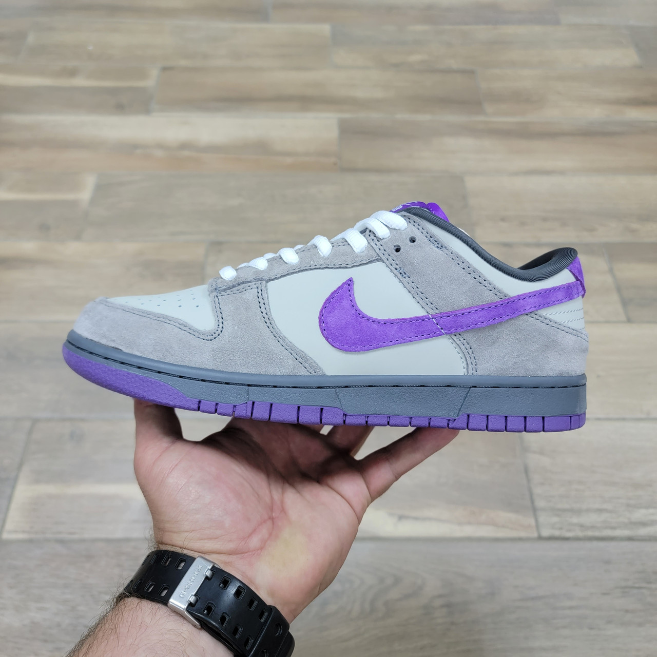 Кроссовки Nike Dunk Low Pro SB Purple Pigeon - фото 1 - id-p196623976