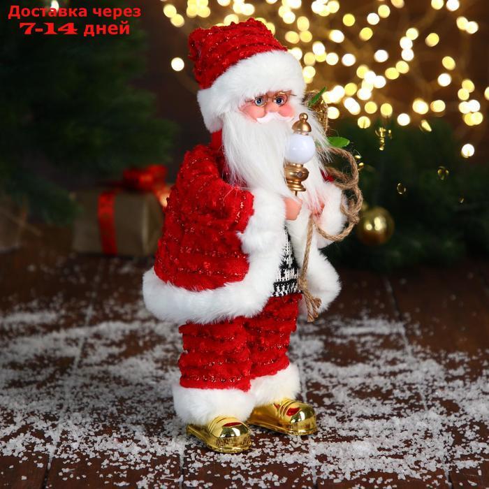 Дед Мороз "В свитере и блестящей шубке с белым мехом" двигается, лампа светится, 15х30 см - фото 2 - id-p207340440