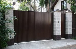 Ворота распашные из профнастила 3*1,5 м