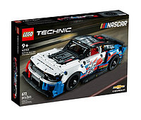 42153 LEGO Technic NASCAR Next Gen Chevrolet Camaro ZL1