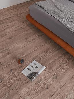 Ламинат Egger Flooring Classic 33 класса Дуб Ольхон дымчатый