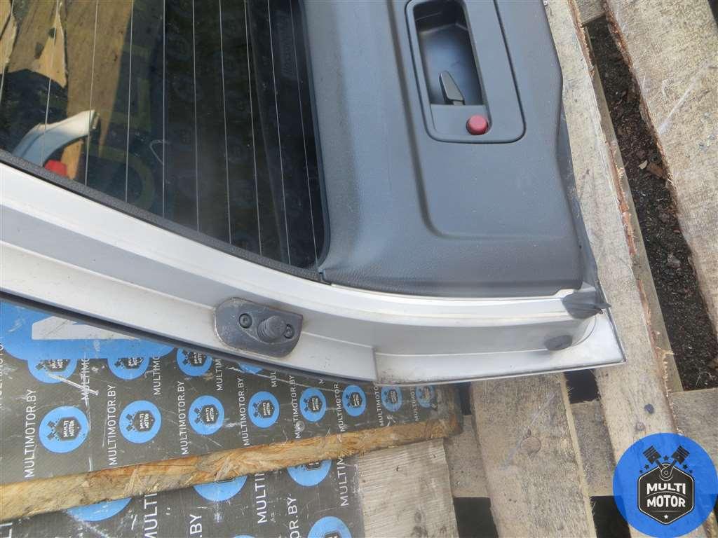 Крышка багажника (дверь 3-5) VOLVO XC90 I (2002-2014) 2.4 TD D 5244 T5 - 163 Лс 2005 г. - фото 10 - id-p207540683