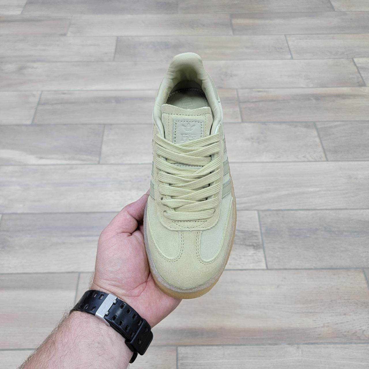 Кроссовки Ronnie Fieg X Clarks X Wmns Adidas 8th Street Samba Savannah - фото 4 - id-p207518428