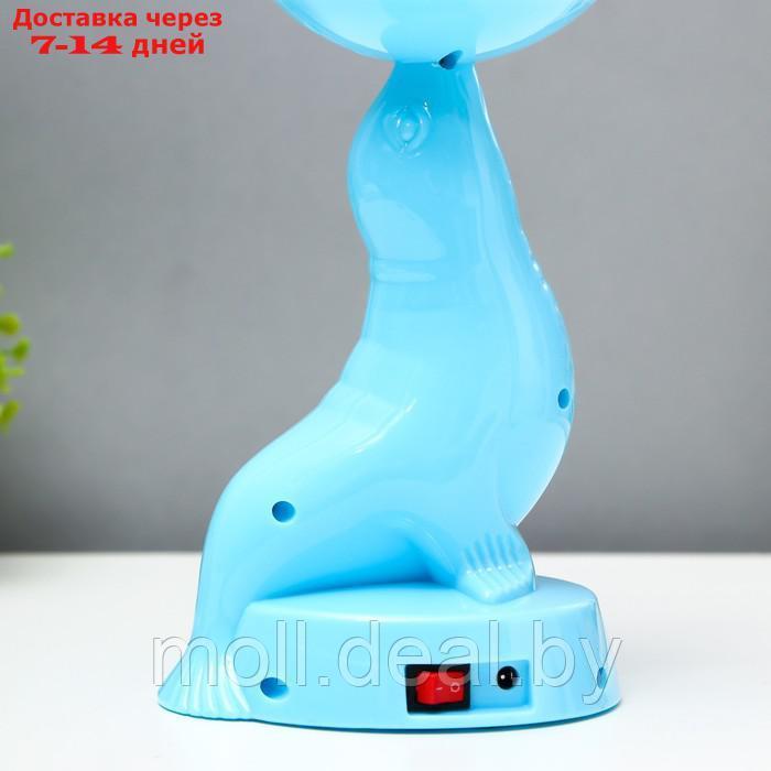 Настольная лампа "Морской котик" LED 3Вт 3АА 3000К голубой 10х11х26 см - фото 10 - id-p207533402