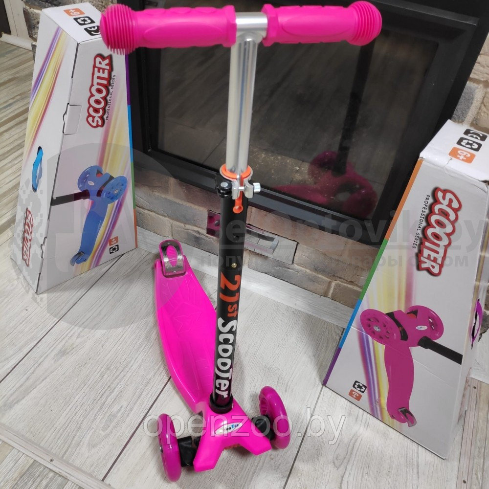 Самокат Scooter 21st Maxi (ОРИГИНАЛ) 4-х колесный, регулируемая ручка, до 60 кг со светящимися колесами от 5 - фото 8 - id-p207594511