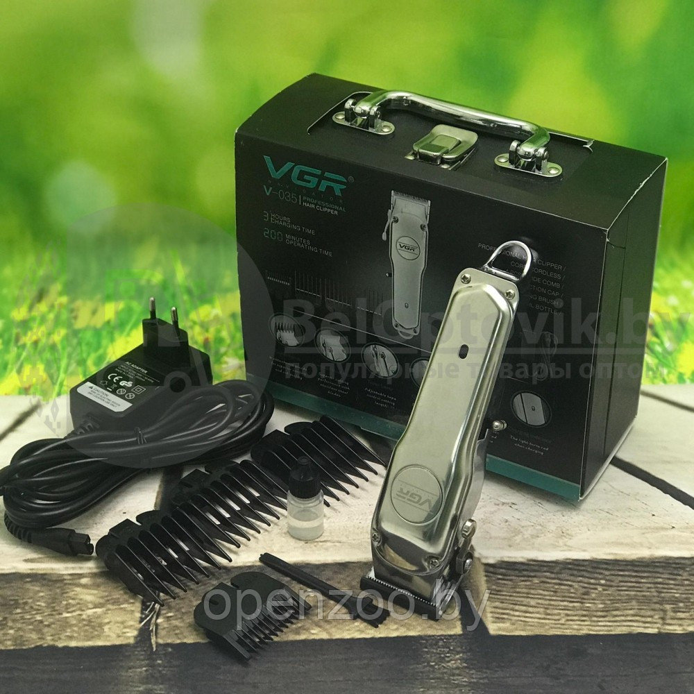 Подарочный набор в кейсе - Профессиональный триммер VGR V-035 в металлическом корпусе для стрижки волос - фото 7 - id-p207594630