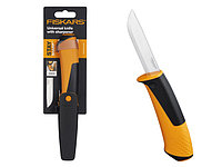 Нож с точилкой Fiskars Китай