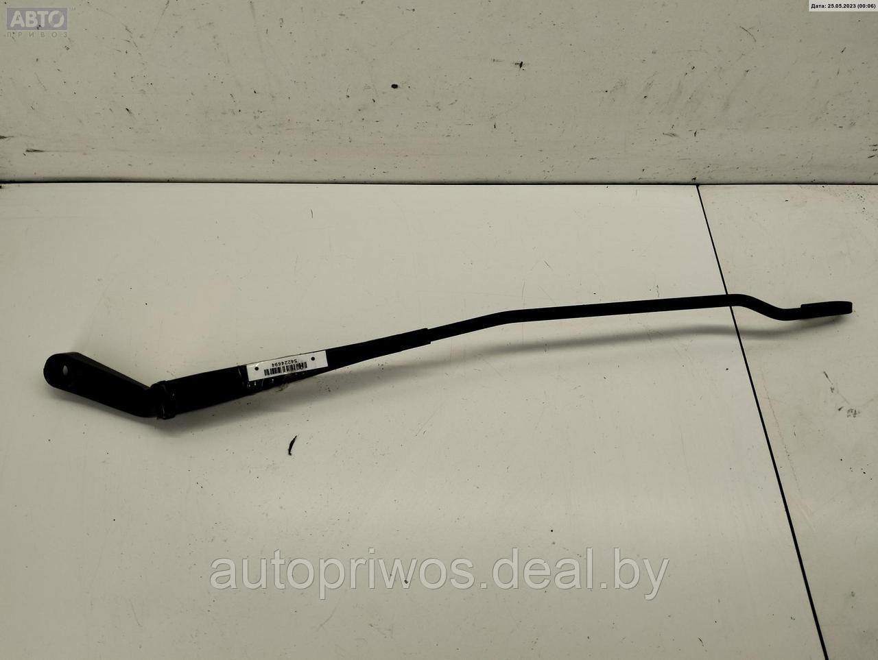 Щеткодержатель (поводок стеклоочистителя) передний Volkswagen Golf-3 - фото 2 - id-p207480530