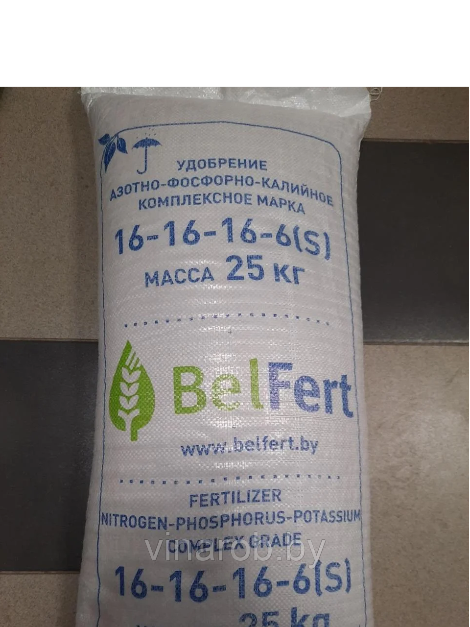 Удобрение азотно-фосфорно-калийное комплексное марки 16-16-16-6 BelFert (25 кг)