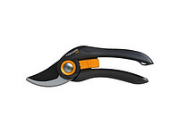 Секатор плоскостной FISKARS Solid