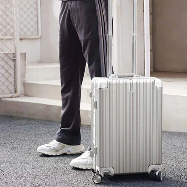 Чемодан 90 Go All-round Guard Suitcase 24" (Серый) - фото 3 - id-p207380867