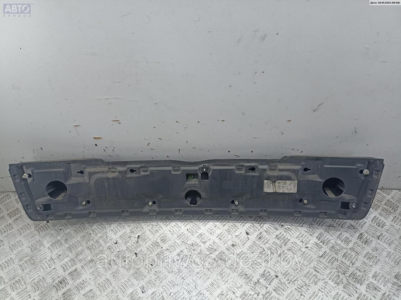 Накладка двери (крышки) багажника Opel Signum - фото 2 - id-p207882600