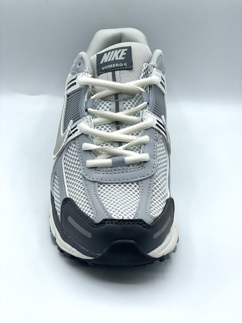 Кроссовки Nike Vomero 5 - фото 4 - id-p207990549