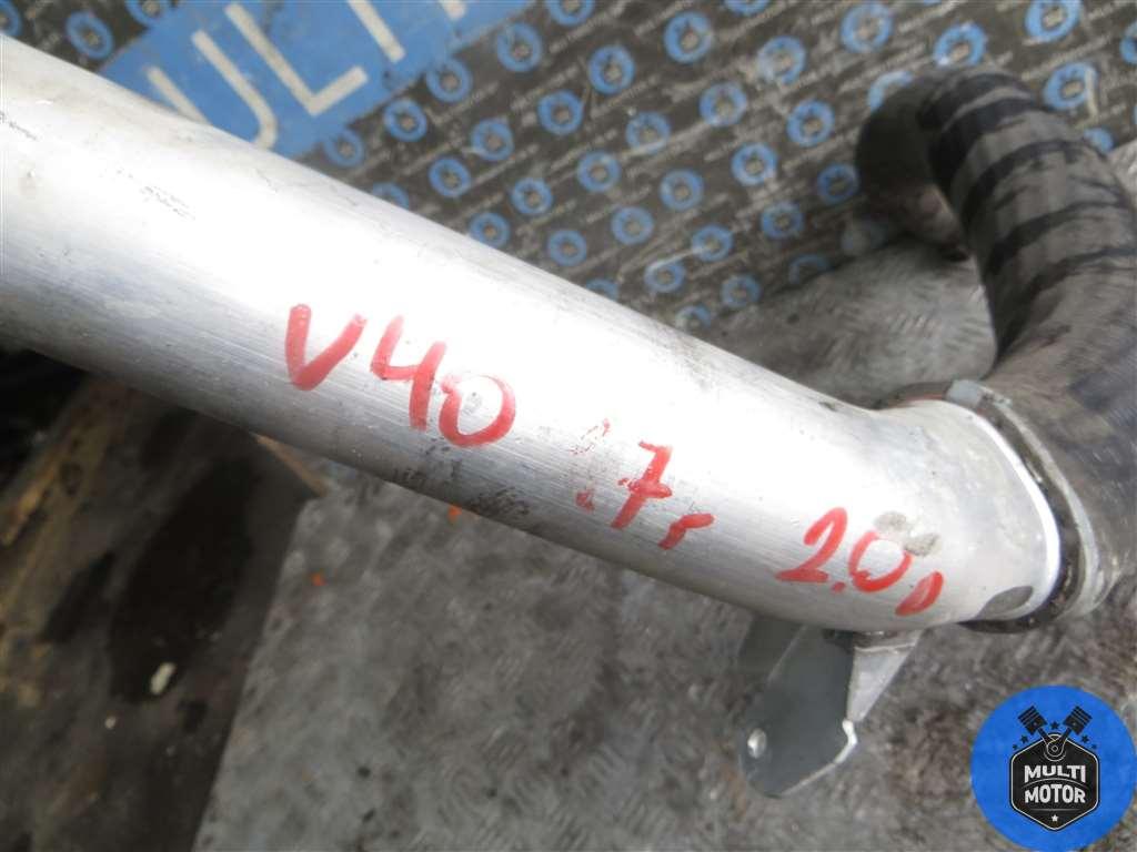 Патрубок интеркулера VOLVO V40 II (2012-2017) 2.0 TD D 4204 T9 - 150 Лс 2017 г. - фото 5 - id-p208056600