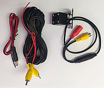 Камера заднего вида CR76, 720х480 (25 к/c), RCA, квадратная с подсветкой