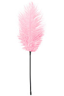 Тиклер с розовым страусиным пером 49 см