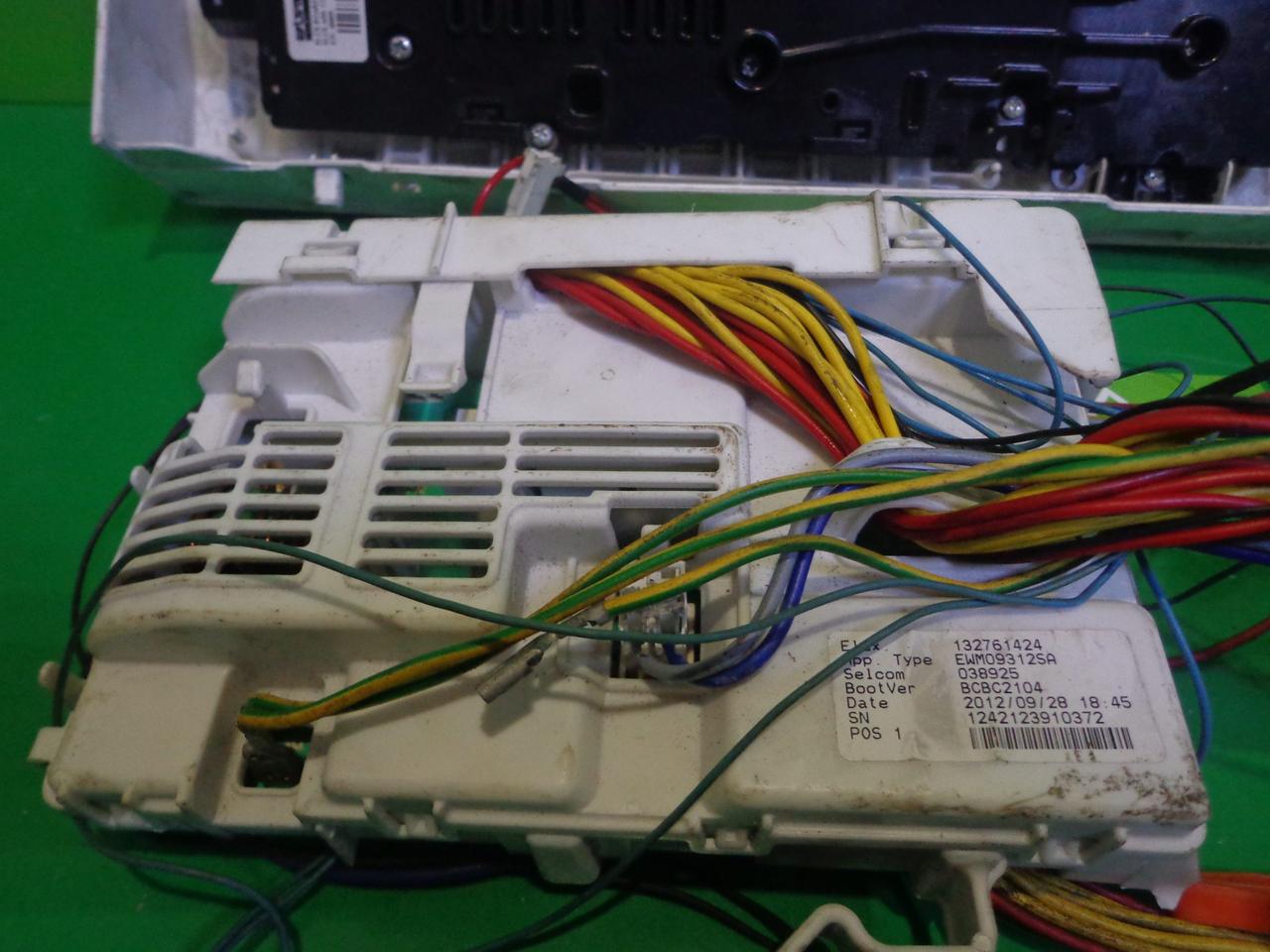 Модуль управления стиральной машины Electrolux EWM09312SA  132761424 (Разборка)