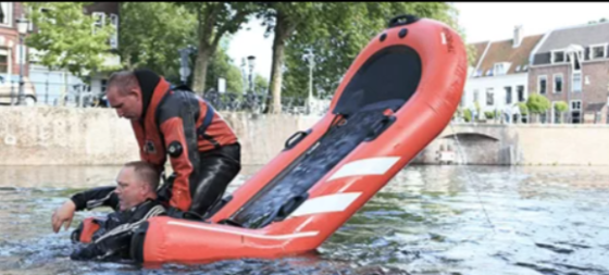 Спасательная надувная лодка ПВХ "RESCUE" с надувным дном НДНД - фото 1 - id-p208230745