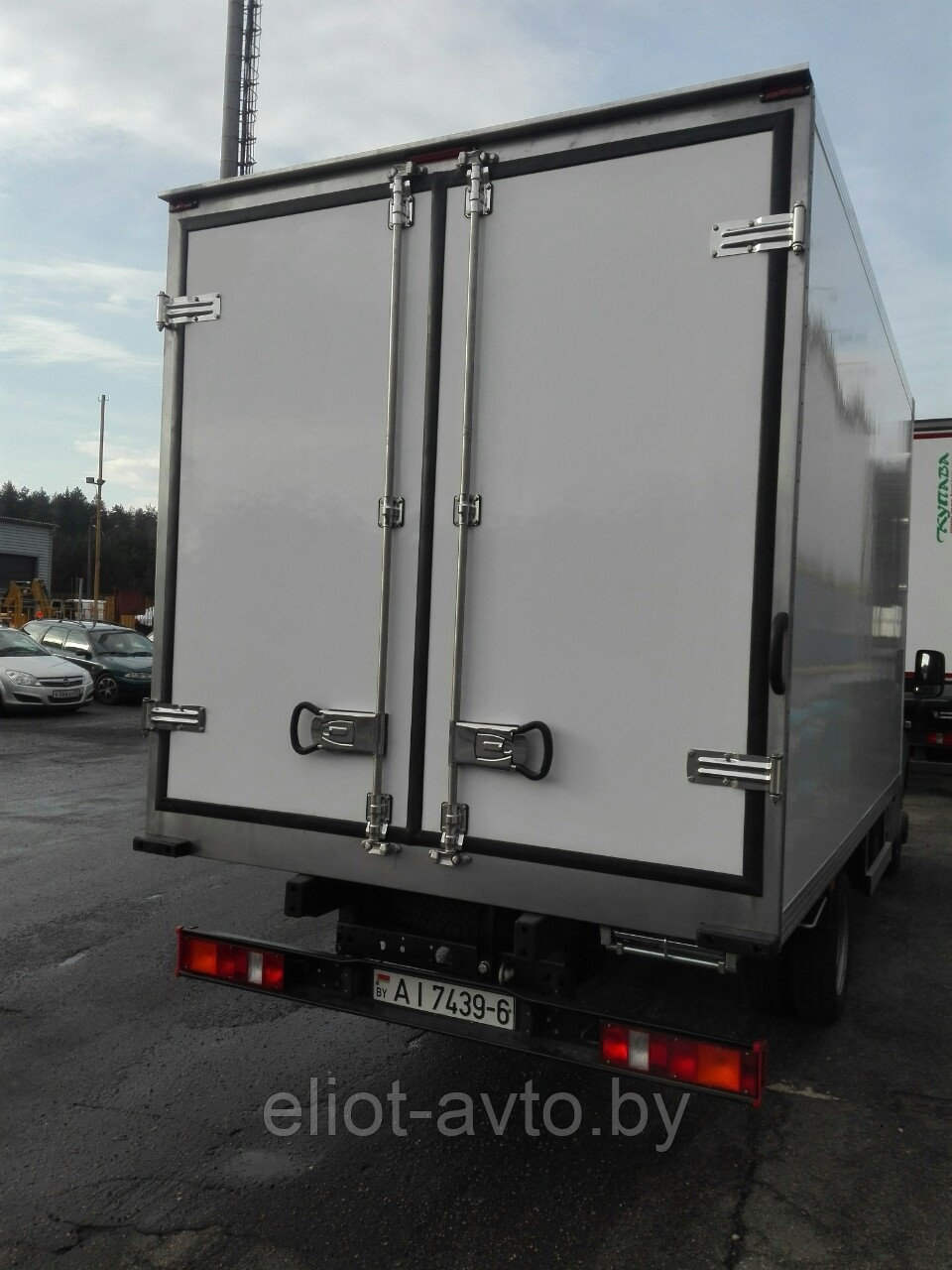 Изготовление изотермических дверей для фургонов, изготовление изотермических фургонов - фото 1 - id-p76580057