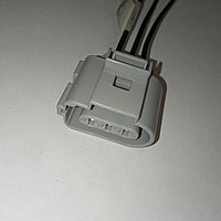Фишка 3-pin датчика расхода воздуха
