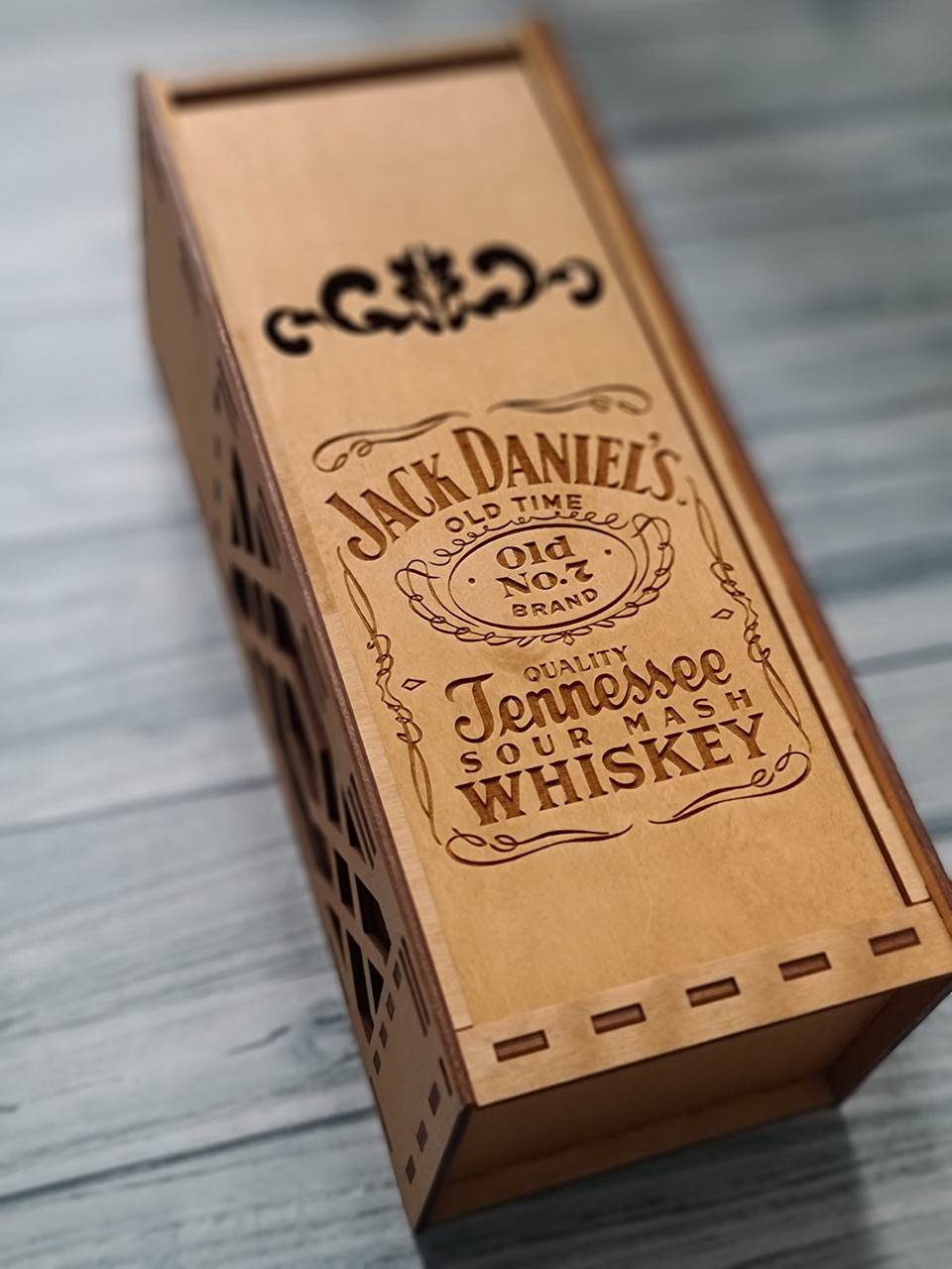 Подарочная коробка для виски "Jack Daniel's"