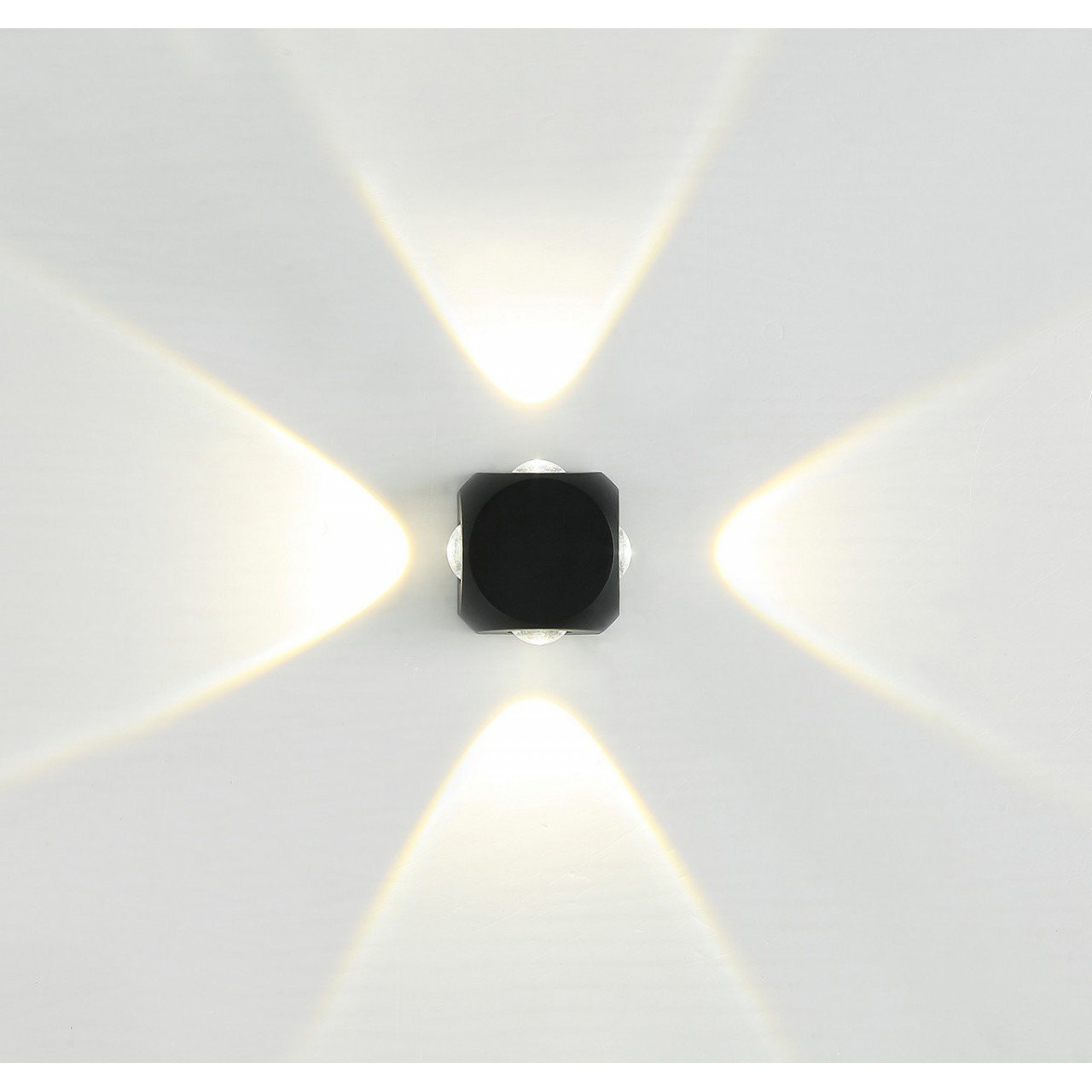 Интерьерный настенный светильник LED 4*2W 4000K Черный 220V IP54 IL.0014.0016-4 BK - фото 1 - id-p208484344