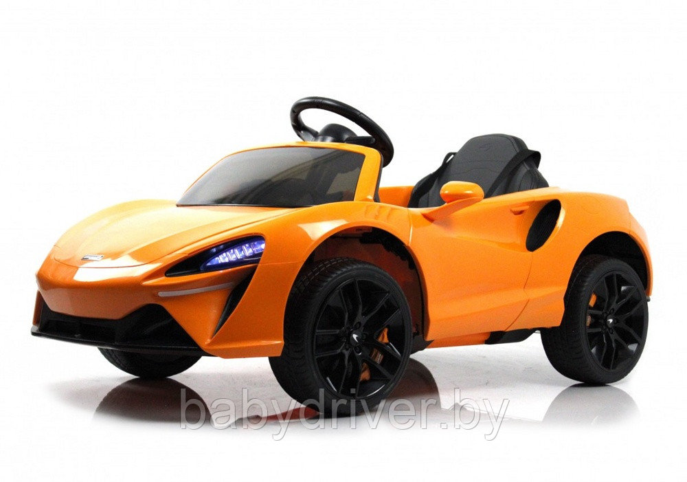 Детский электромобиль RiverToys McLaren Artura P888BP (оранжевый)