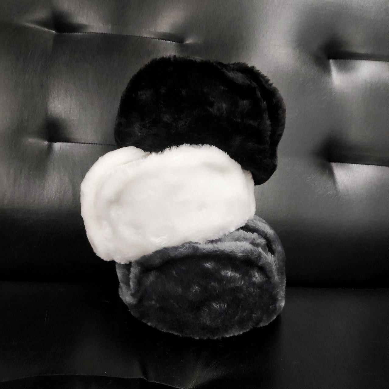Шапка - ушанка сувенирная унисекс / экомех / демисезонный головной убор Серая 56 размер - фото 6 - id-p201814288