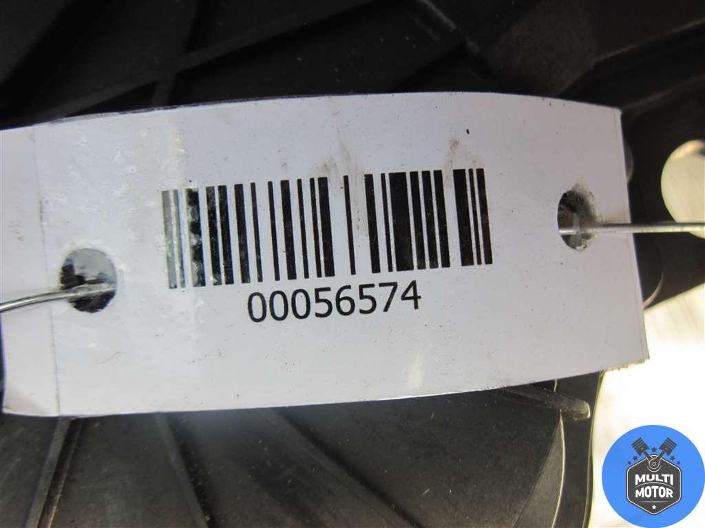 Активатор замка багажника BMW 3 F30 (c 2012 по 2015) 2.0 TD N47D20C 2014 г. - фото 4 - id-p208521448