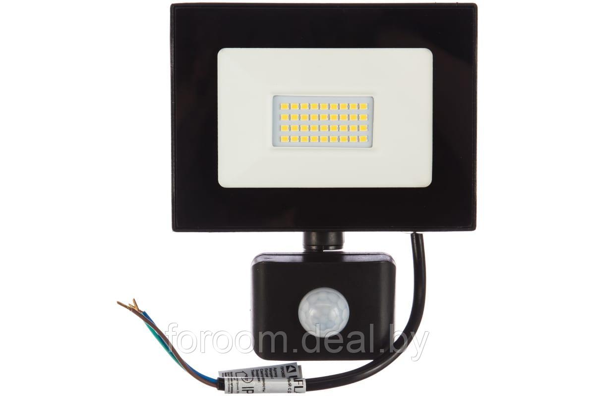 Прожектор LED Ultraflash LFL-5002S C02 черный (с датчиком, 50 Вт, 230В, 6500К) - фото 3 - id-p208661407