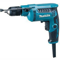 Безударную дрель Makita DP2011