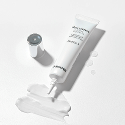 Антиоксидантный крем для век с эффектом лифтинга Medi-Peel Peptide 9 Aqua Essence Lifting Eye Cream 40 мл