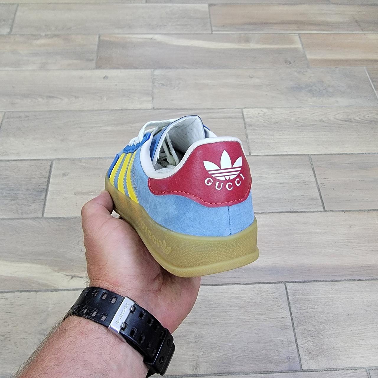 Adidas gazelle shop light blue suede