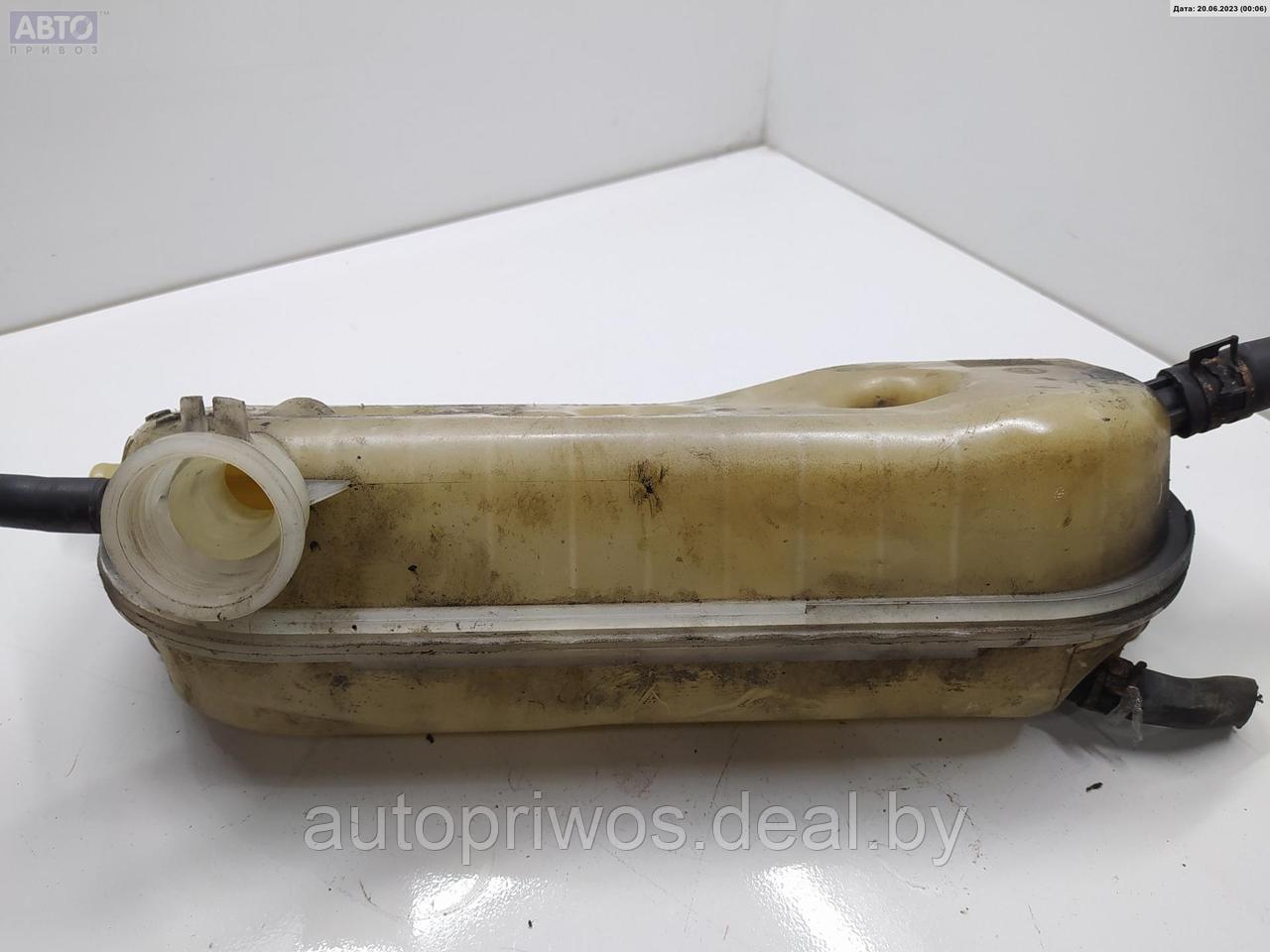 Бачок расширительный Toyota Corolla Verso - фото 1 - id-p166310926