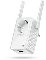 Репитер TP-LINK TL-WA860RE (300Mbit/s, LAN, сквозная розетка)