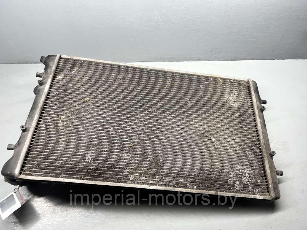 Радиатор основной Volkswagen Golf 4 - фото 5 - id-p128938309