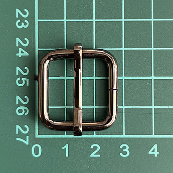 Пряжка регулировочная 4,0*20*20мм черн. никель полир.