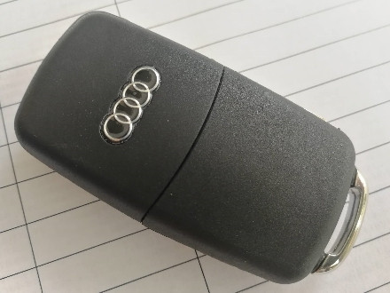 Ключ Audi A8 2002-2009 бесключевой доступ - фото 2 - id-p209063676