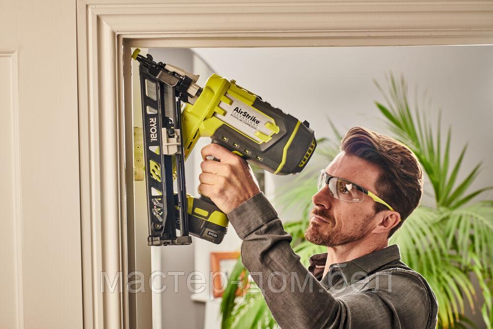 ONE + / Пистолет гвоздезабивной RYOBI R15GN18-0 (без батареи) - фото 3 - id-p209073666