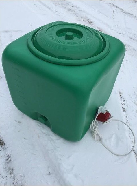 Бак для душа Садко 100 л с ЭВН с пластиковым шаровым краном зеленый - фото 1 - id-p209288428